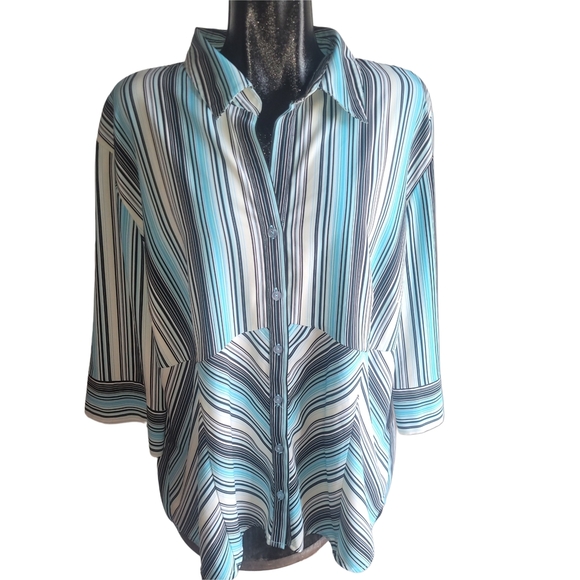 Penningtons Striped Blue and White Button Front Top 24 - Picture 1 of 7